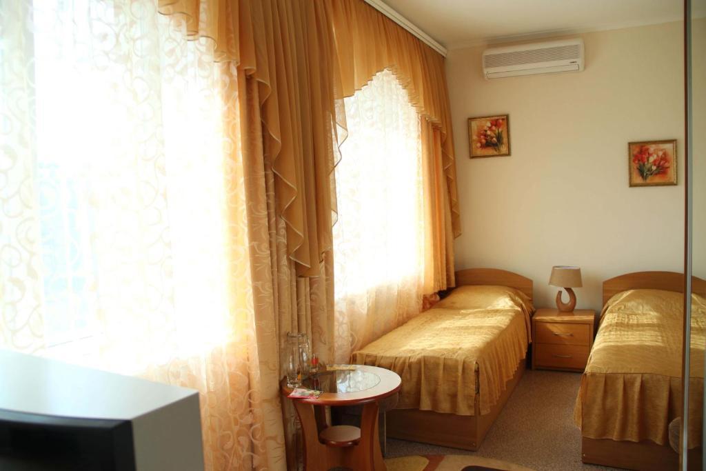 Kristina Hotel Zaporizhia Zimmer foto
